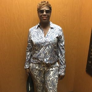 Meet your Posher, Carol